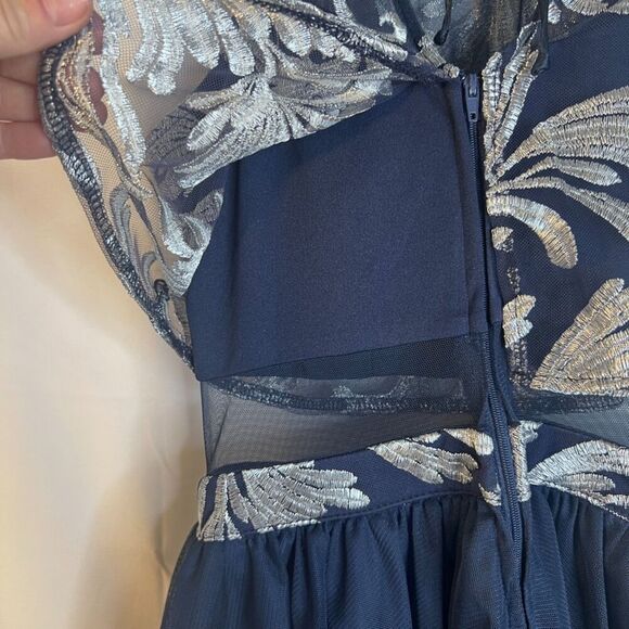 Teeze Me Short Fit & Flare Lace Overlay Mesh Waist Formal Sleeveless Dress 3/4 - Picture 8 of 12